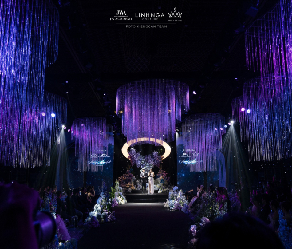 Nội Thất Khu Trình Diễn Show Cưới Starry Moonlight — Linh Nga Couture × JW Academy, TP.HCM