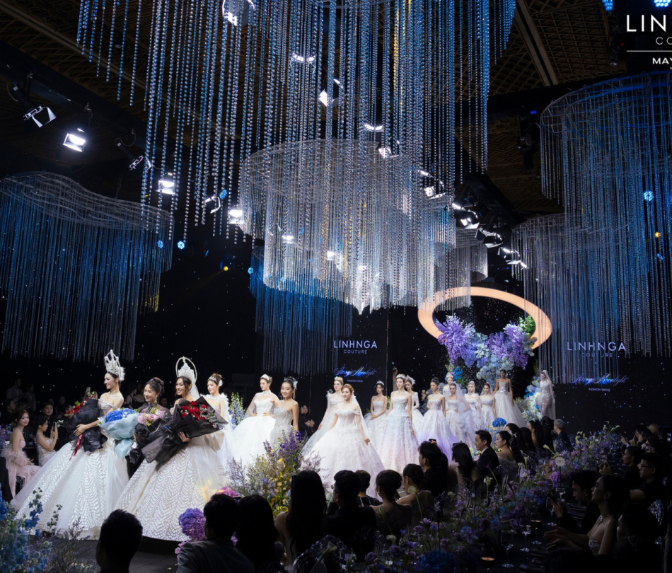 Nội Thất Khu Trình Diễn Show Cưới Starry Moonlight — Linh Nga Couture × JW Academy, TP.HCM