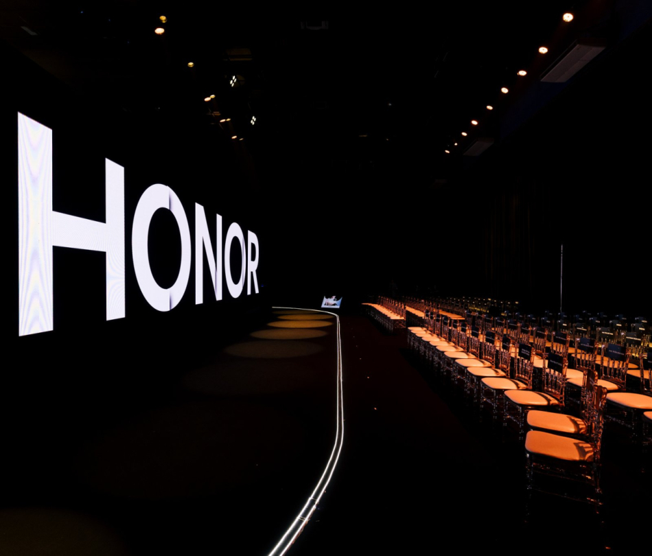 Nội Thất Khu Sự Kiện Ra Mắt HONOR 200 5G — TP.HCM