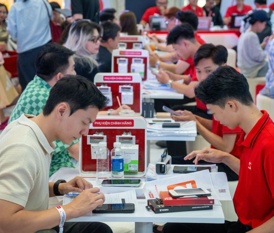 Sự kiện mở bán iPhone 18 Pro Series — CellphoneS, Thiso Mall, TP.HCM
