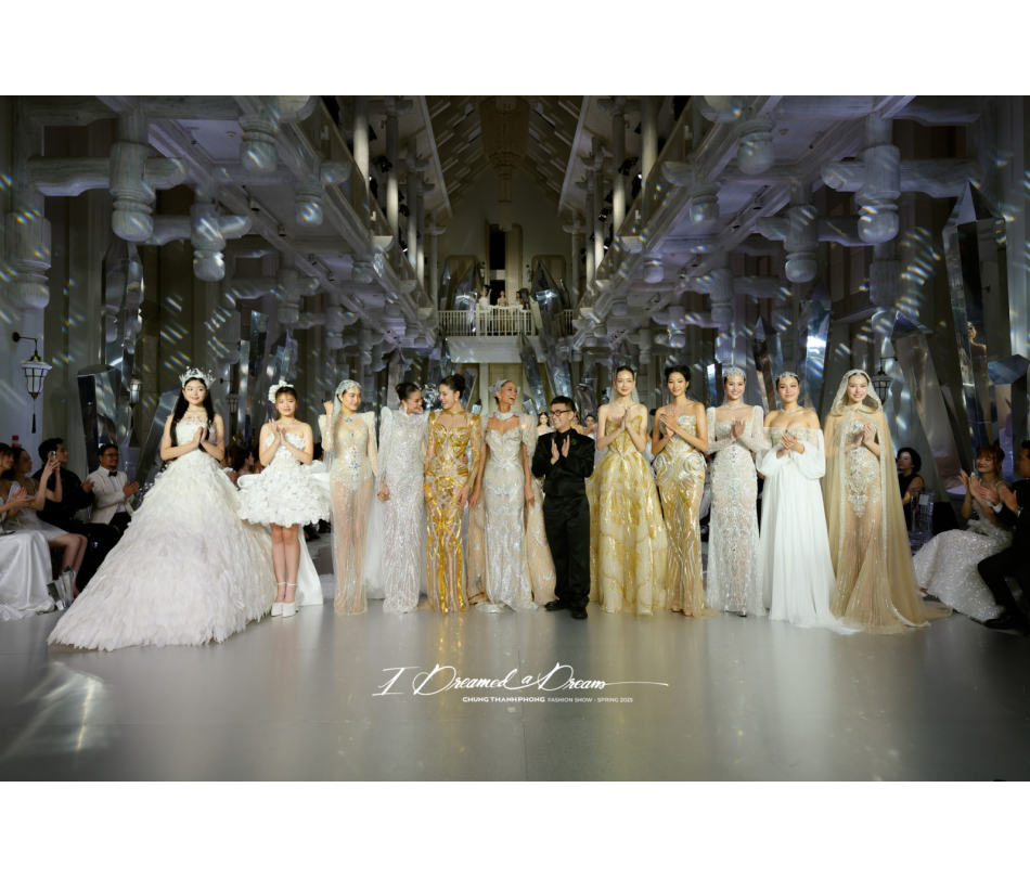 Chung Thanh Phong I Dreamed a Dream — Fashion show — InterContinental Danang Sun Peninsula Resort, Đà Nẵng