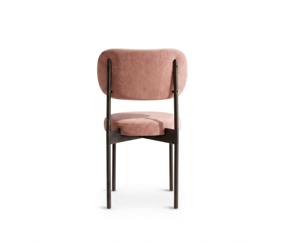 Ghế Velvet Khung Đen - Nhung Hồng Dusty