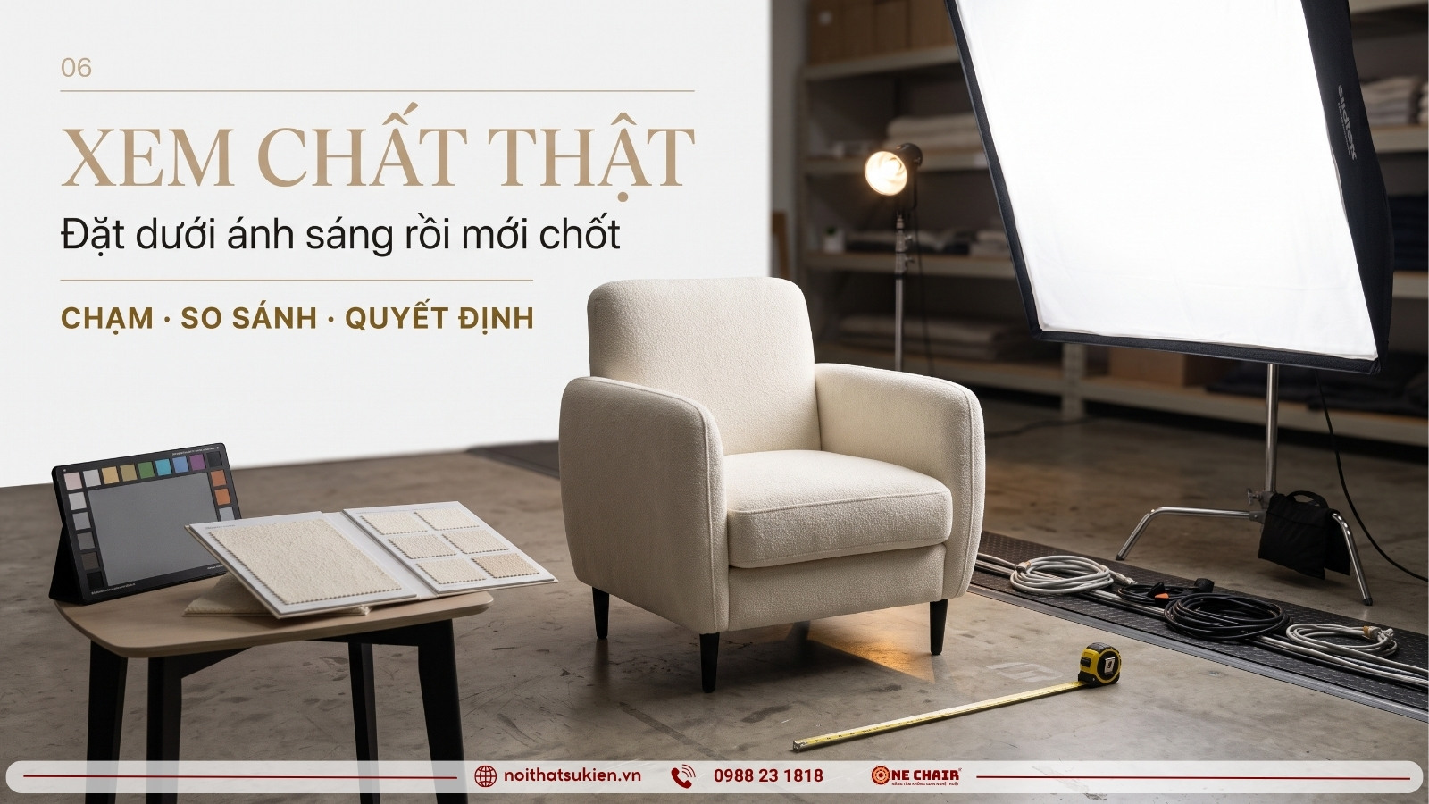 Stylist xem chất liệu và sắc độ ghế thật tại kho trước khi chốt cho buổi quay