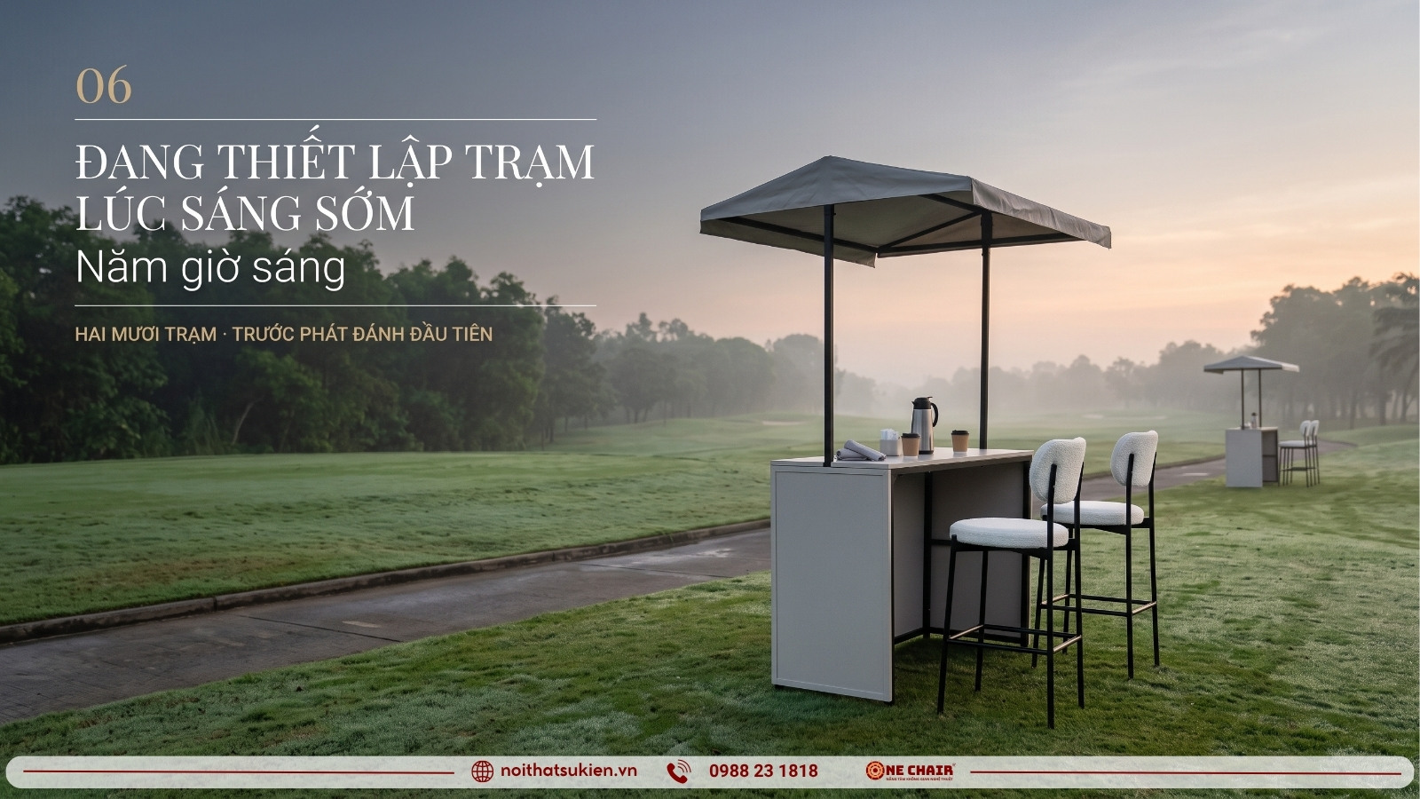 Dựng trạm trên sân golf lúc sáng sớm trước giờ tee-off, sương còn trên cỏ