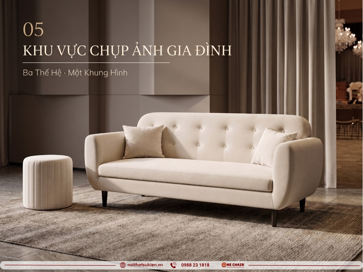 Khu chụp ảnh gia đình sau lễ tốt nghiệp với ottoman, đôn và sofa lounge