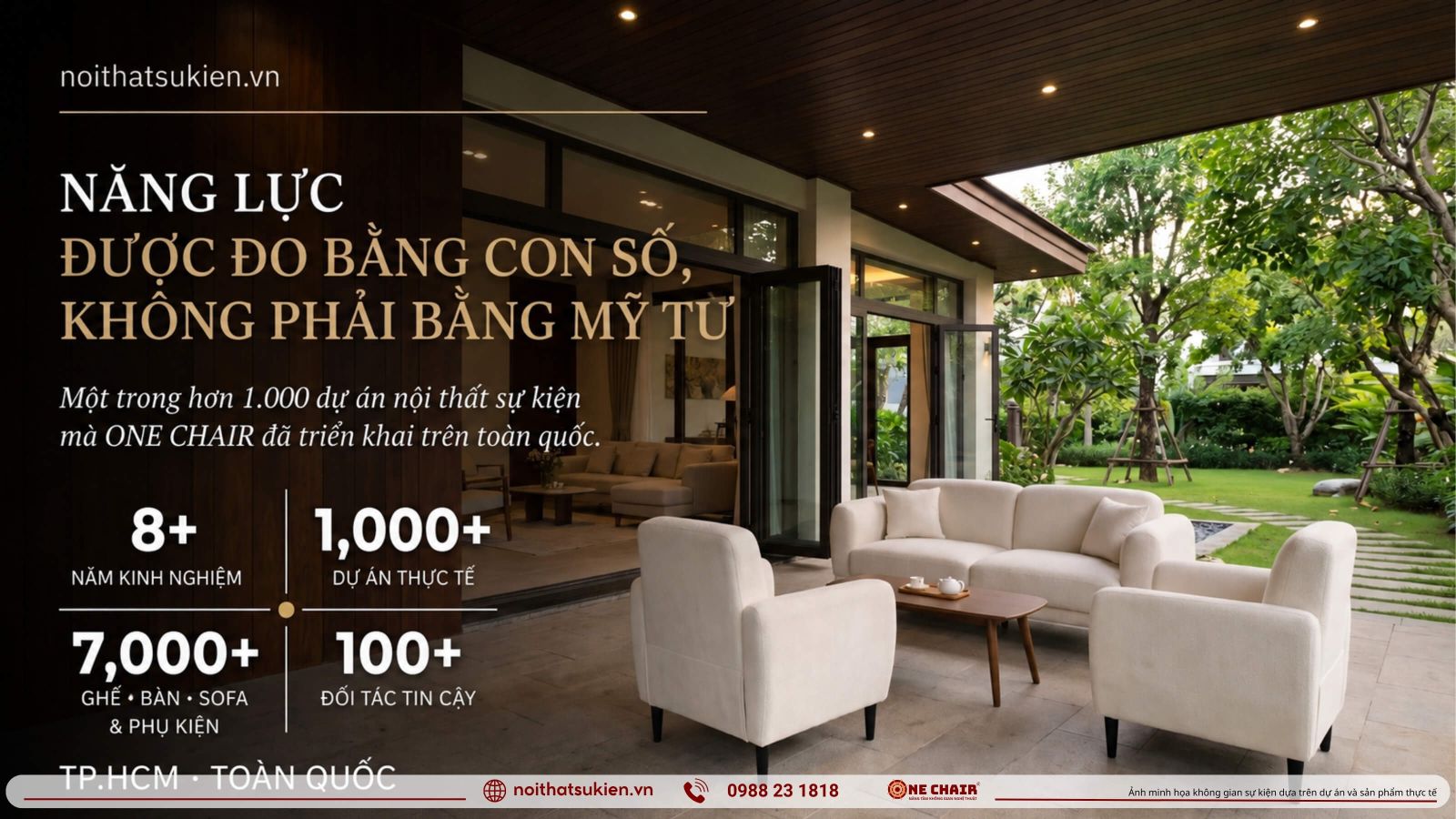 Mot can nha mau thap tang da dung noi that trung bay theo vai tro khong gian