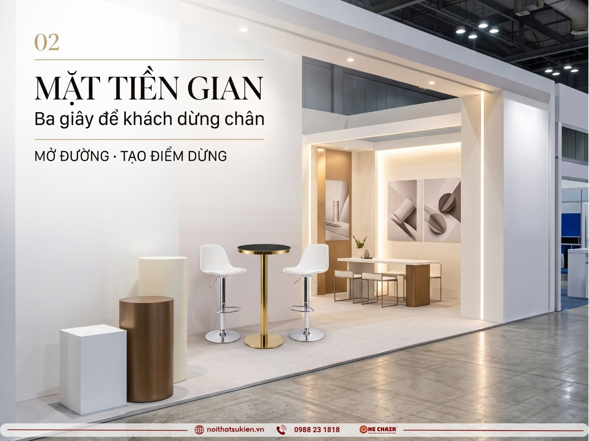 Mặt tiền gian hàng triển lãm với đôn trưng bày, bàn cocktail high boy và ghế bar
