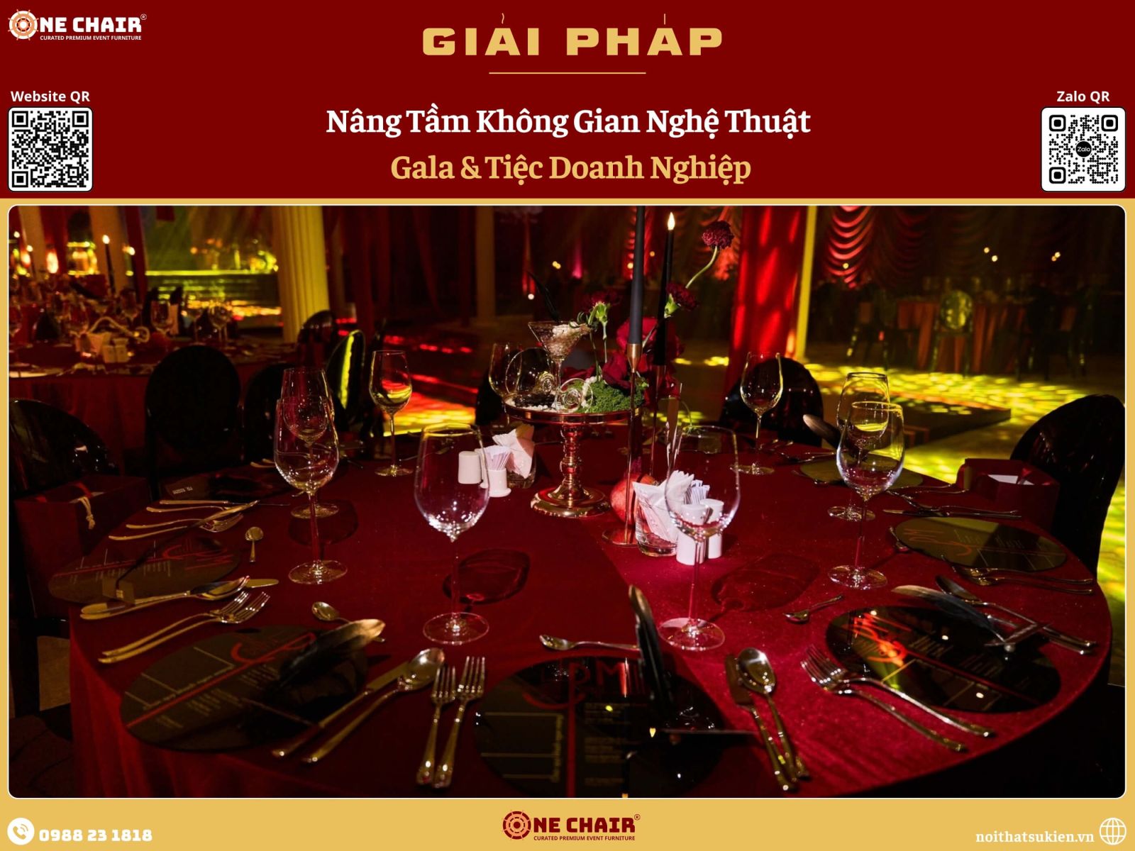 Sân khấu trao giải và bàn chủ toạ với ghế danh dự trong tiệc gala